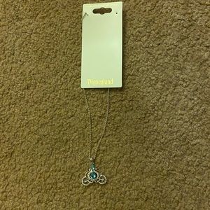 Swarovski crystal Disney necklace! New!✨